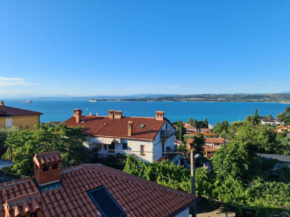 Amore Koper Apartment Exterior photo
