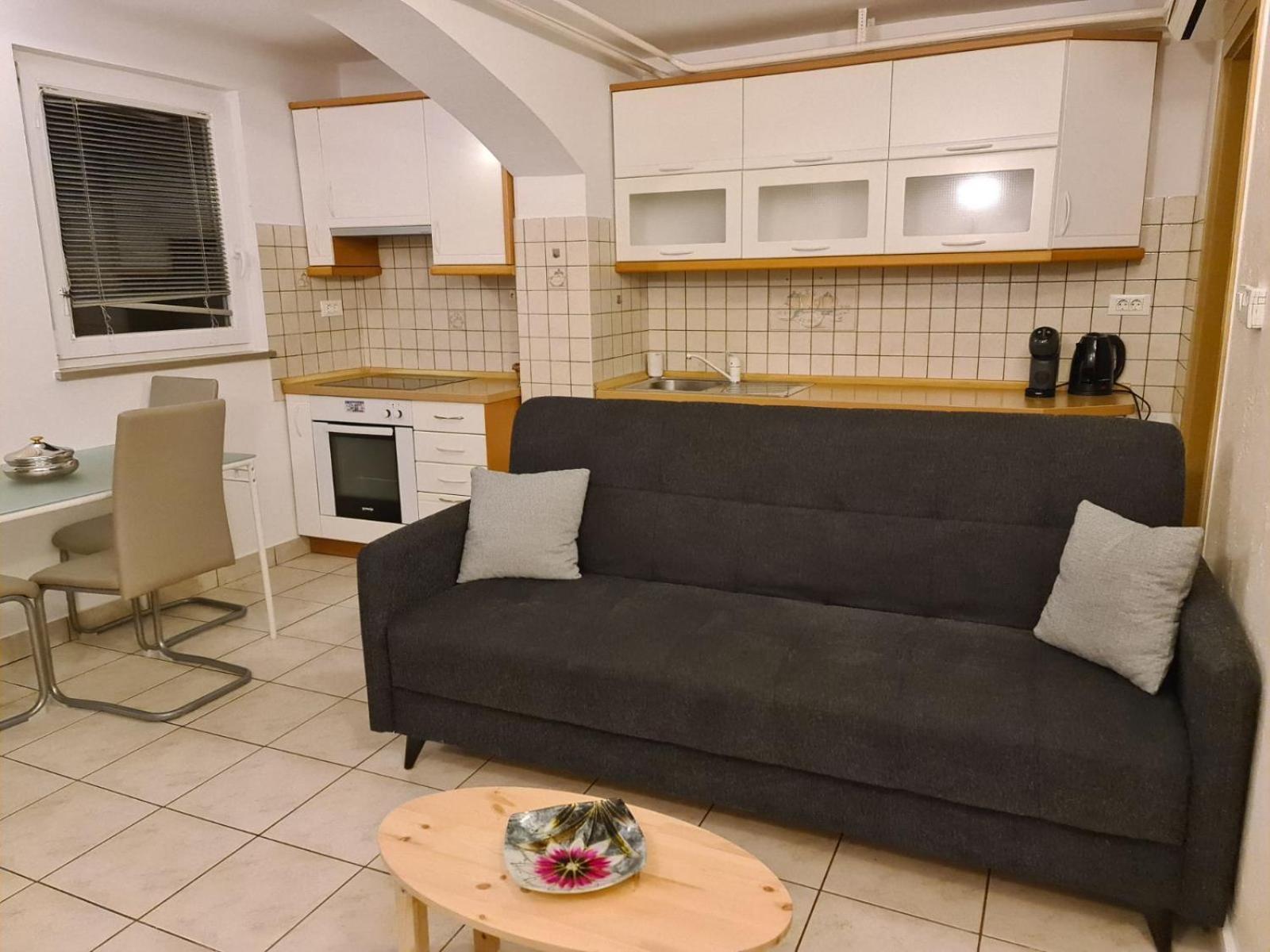 Amore Koper Apartment Exterior photo